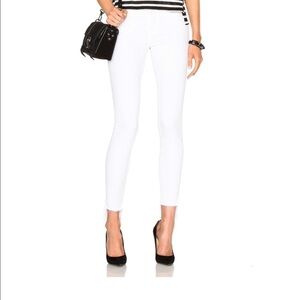 Frame Denim | White Le Skinny de Jeanne Raw Stagger Hem Jeans Classic Skinny 28
